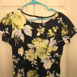 🎉 4/$20 Floral bodycon dress